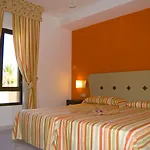 Hotel Sbh Taro
