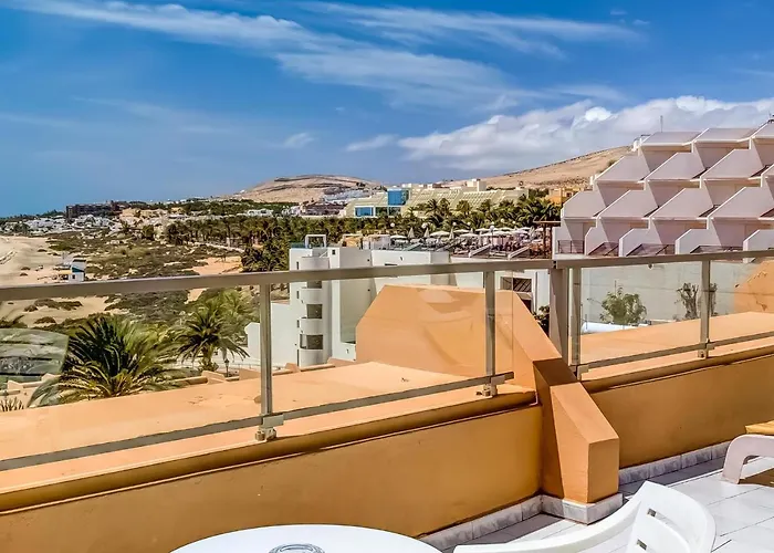 Sbh Taro فندق 4*